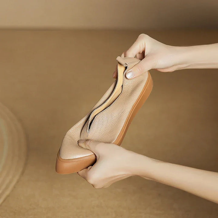 SIENNA CLASSIC LEATHER LOAFERS