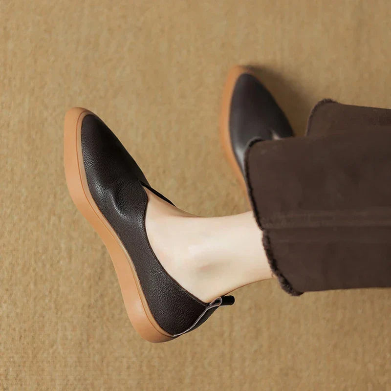 SIENNA CLASSIC LEATHER LOAFERS