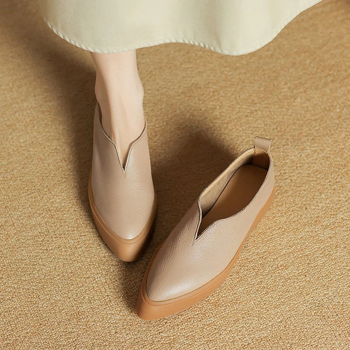 SIENNA CLASSIC LEATHER LOAFERS